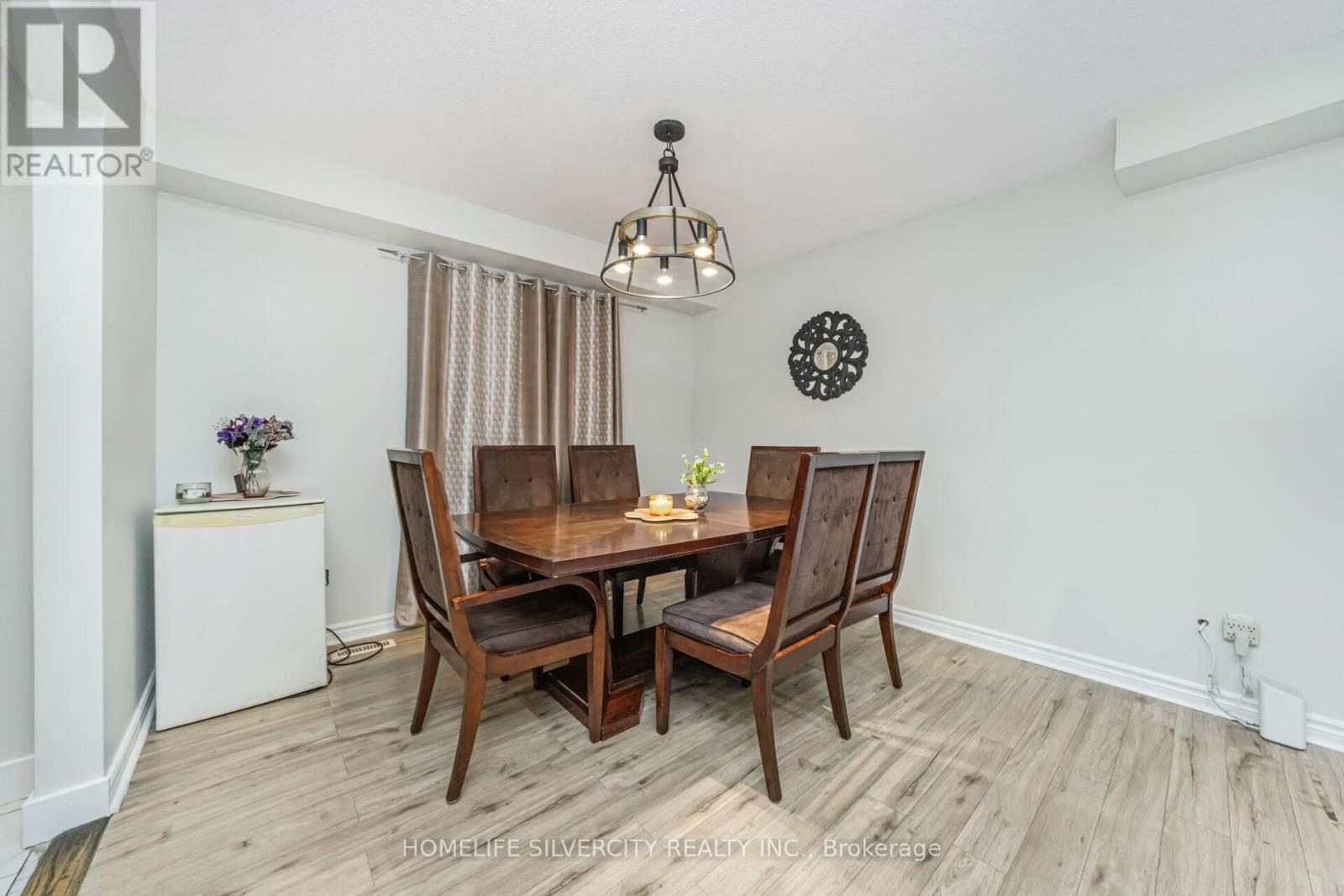 23 Judith Crescent, Brampton, Ontario  L6S 3J3 - Photo 13 - W12453089