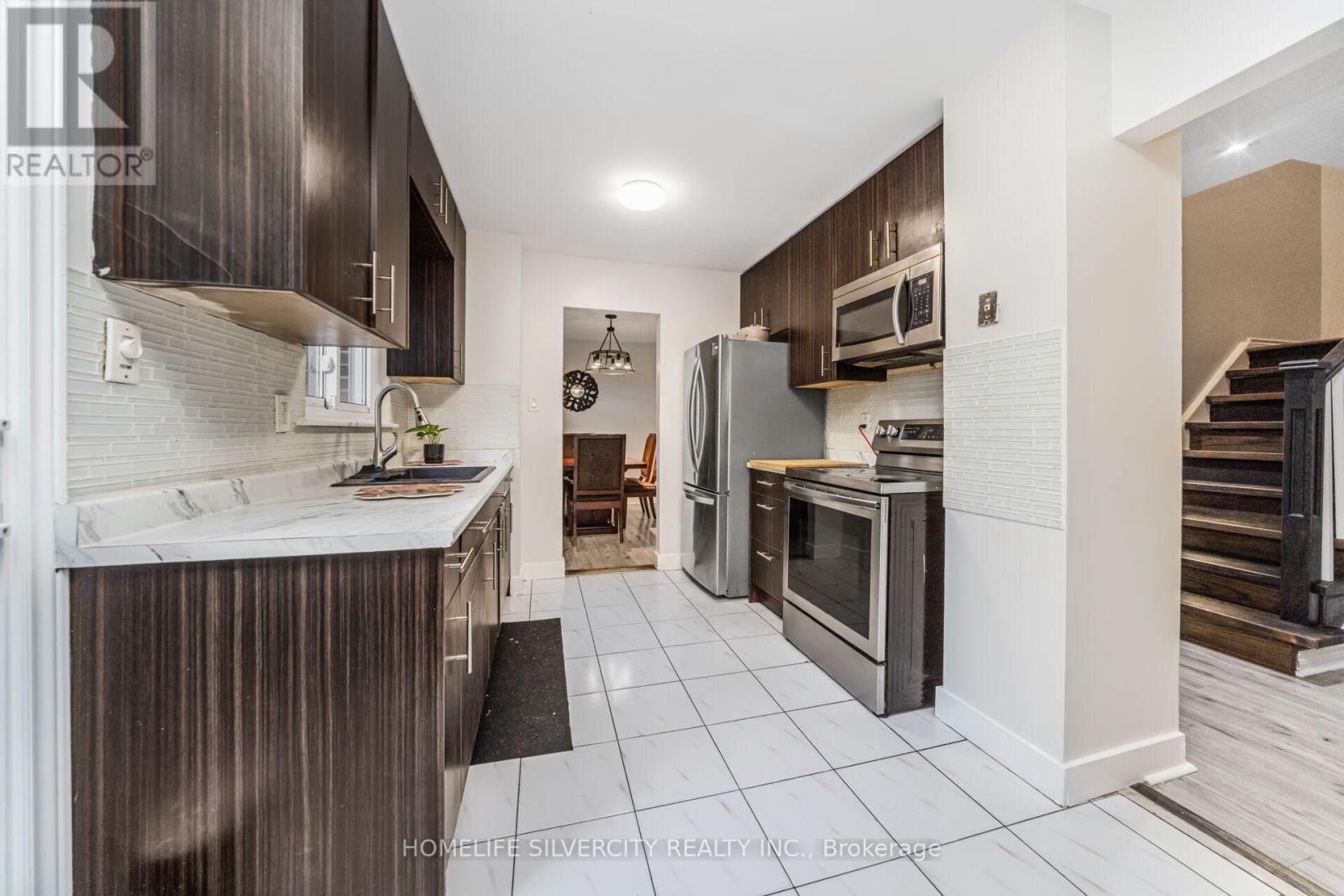 23 Judith Crescent, Brampton, Ontario  L6S 3J3 - Photo 19 - W12453089