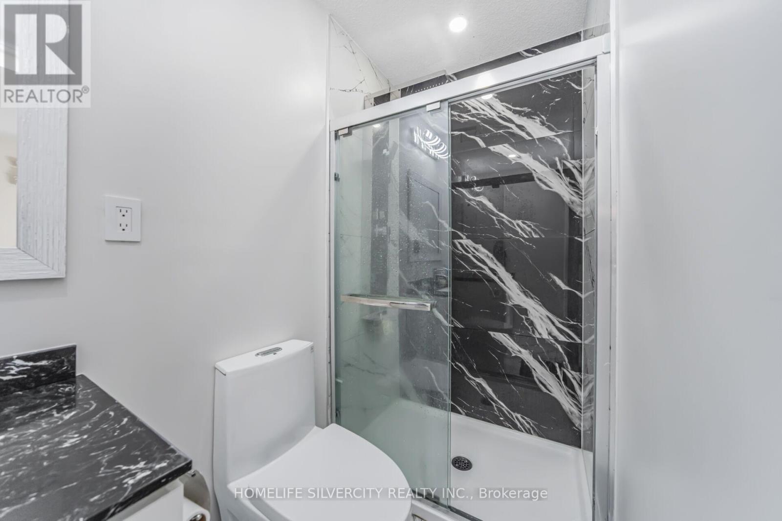 23 Judith Crescent, Brampton, Ontario  L6S 3J3 - Photo 27 - W12453089