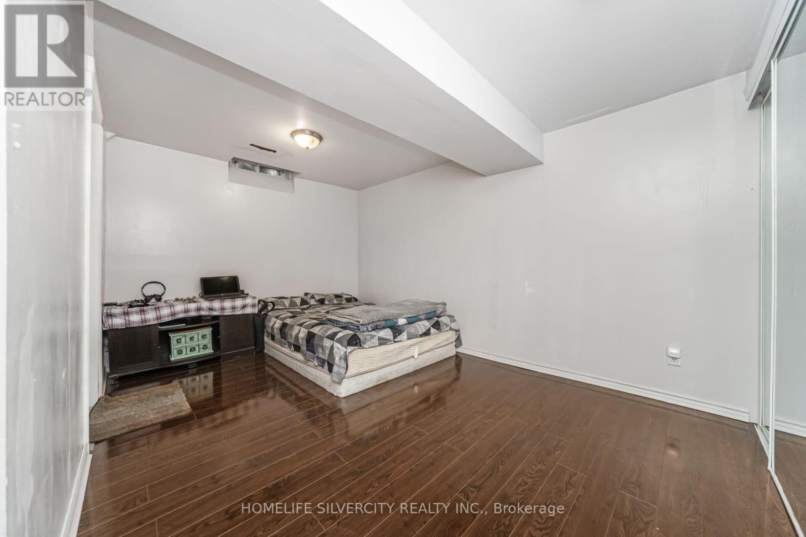 23 Judith Crescent, Brampton, Ontario  L6S 3J3 - Photo 41 - W12453089