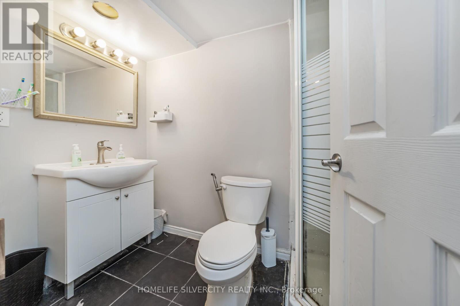 23 Judith Crescent, Brampton, Ontario  L6S 3J3 - Photo 43 - W12453089
