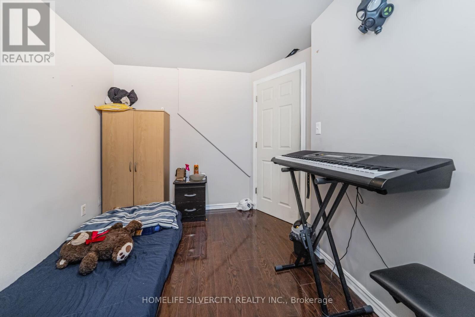 23 Judith Crescent, Brampton, Ontario  L6S 3J3 - Photo 45 - W12453089