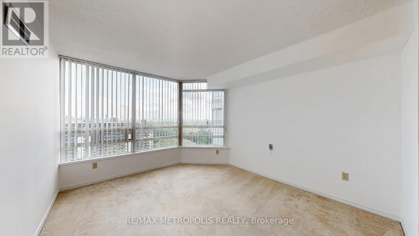 1609 - 75 King Street E, Mississauga, Ontario  L5A 4G5 - Photo 15 - W12453100