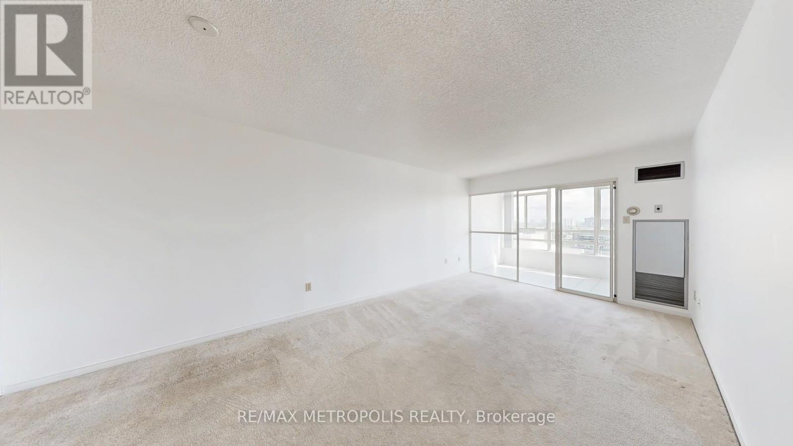 1609 - 75 King Street E, Mississauga, Ontario  L5A 4G5 - Photo 8 - W12453100