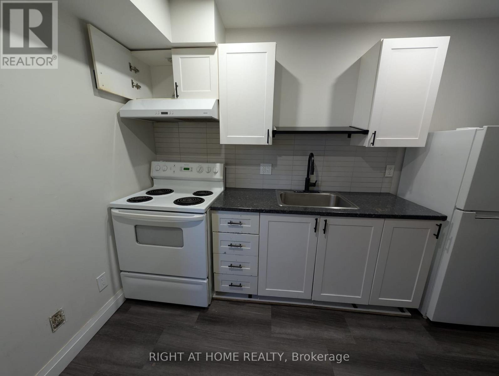 839 Mountain Ash Road W, Peterborough, Ontario  K9J 8K2 - Photo 12 - X12398851