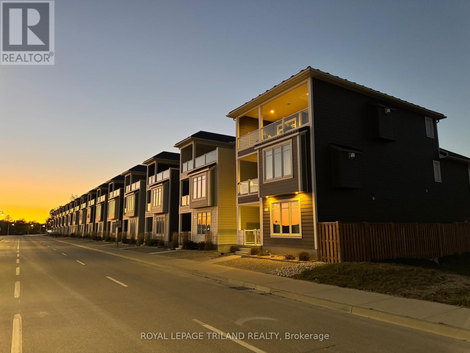 15 - 355 EDITH CAVELL BOULEVARD, Central Elgin, Ontario
