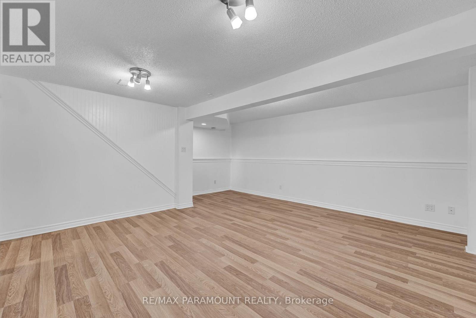 32 Enfield Drive, Cambridge, Ontario  N1P 1A5 - Photo 33 - X12453084