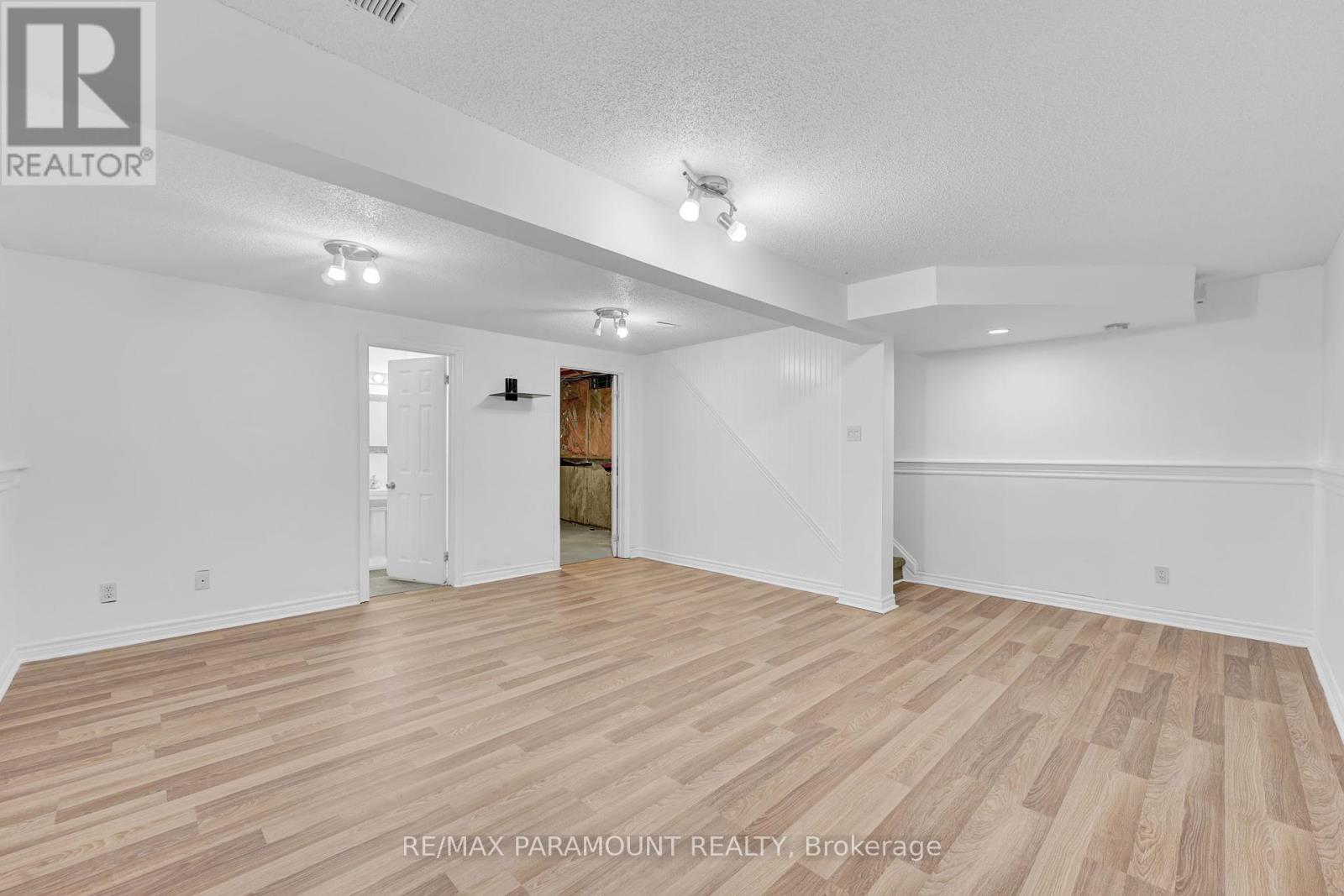 32 Enfield Drive, Cambridge, Ontario  N1P 1A5 - Photo 34 - X12453084