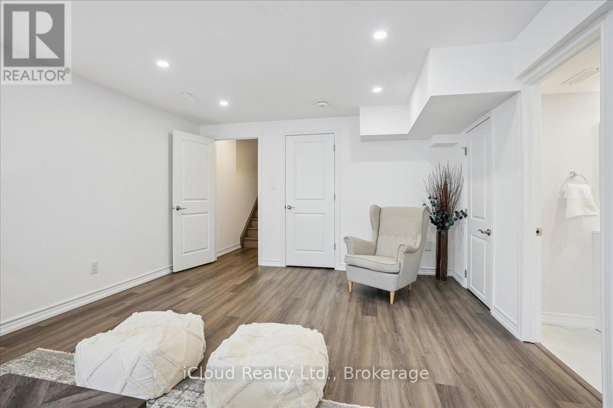 136 Dunrobin Lane, Grimsby, Ontario  L3M 0H4 - Photo 29 - X12453090