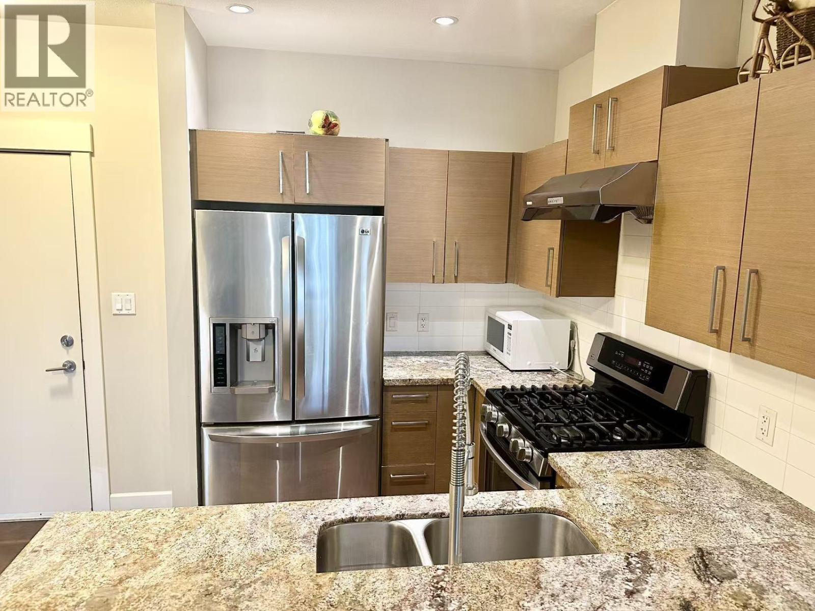 110 6611 Eckersley Road, Richmond, British Columbia  V6Y 0B7 - Photo 3 - R3056461