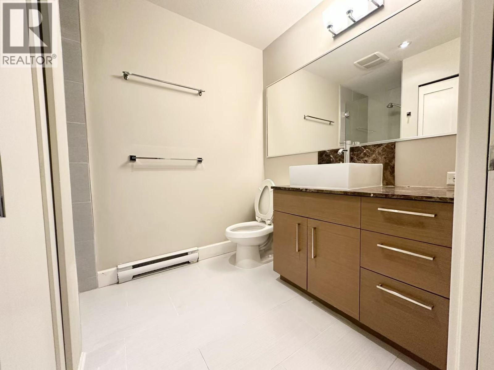 110 6611 Eckersley Road, Richmond, British Columbia  V6Y 0B7 - Photo 12 - R3056461