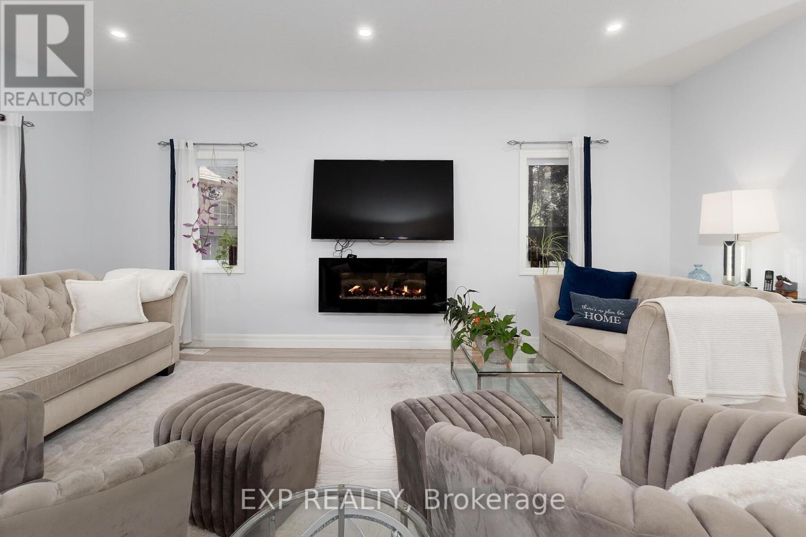 29 - 4700 Hamilton Road, Thames Centre, Ontario  N0L 1G6 - Photo 6 - X12453131