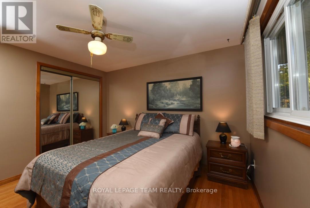 28 Peden Boulevard, Brockville, Ontario  K6V 3K3 - Photo 17 - X12453128