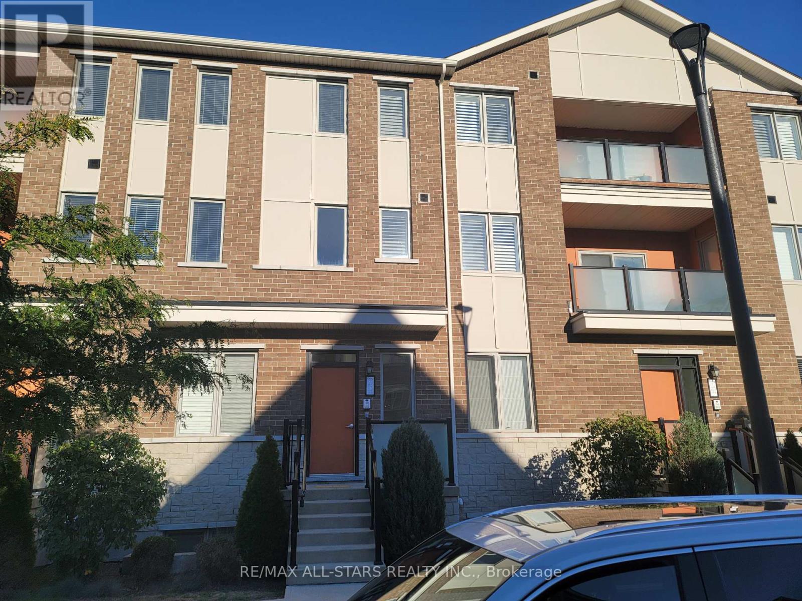 112 - 1148 DRAGONFLY AVENUE, Pickering, Ontario