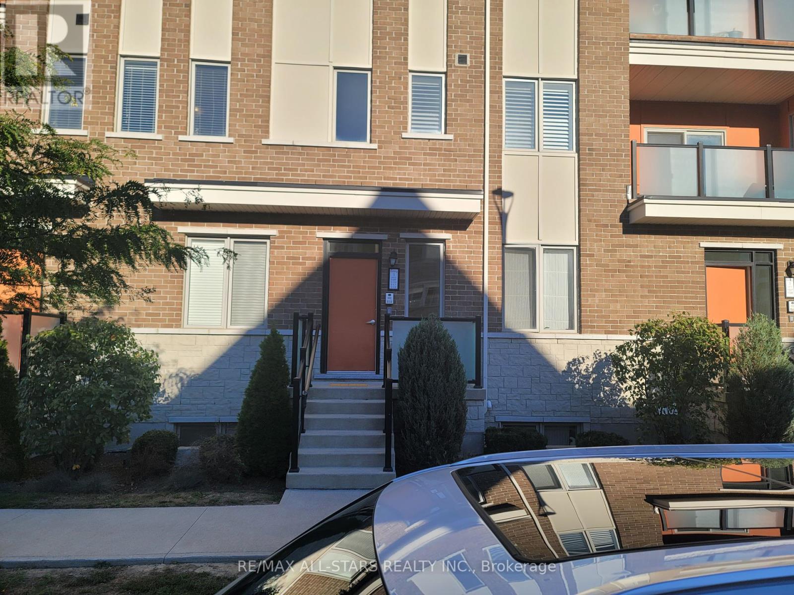 112 - 1148 Dragonfly Avenue, Pickering, Ontario  L1X 0H5 - Photo 2 - E12450341