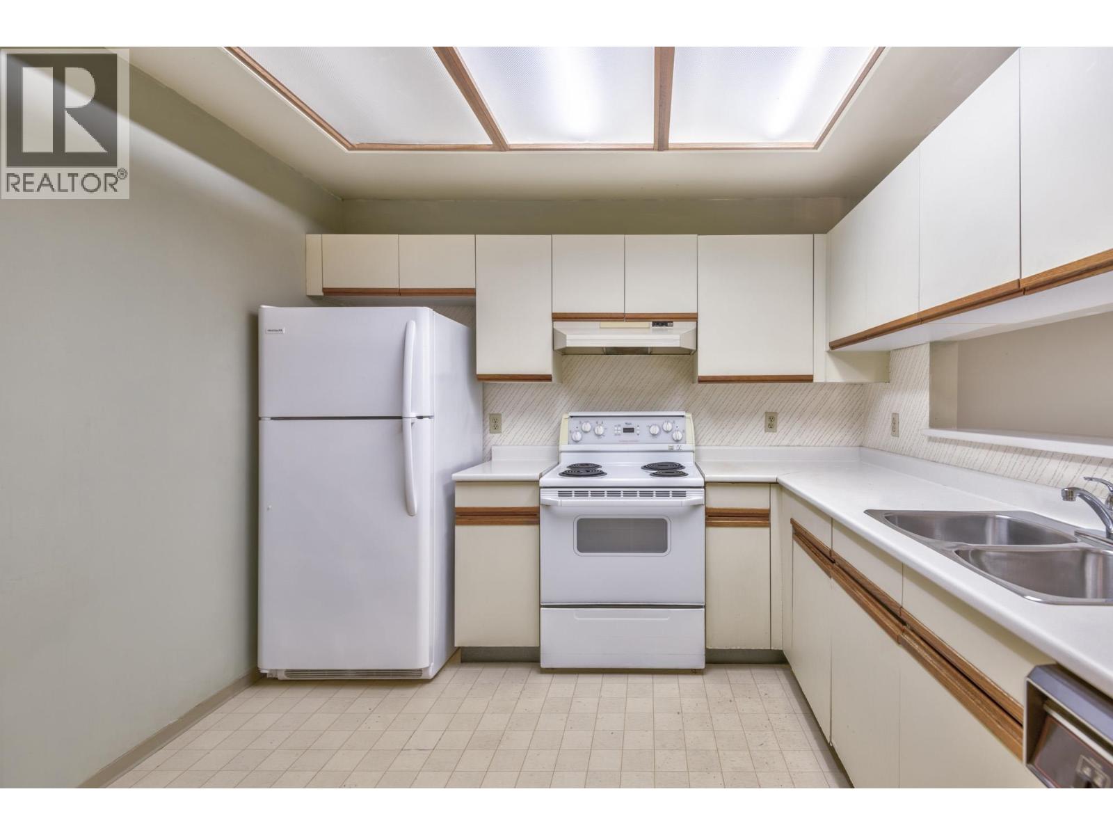 204 7540 Minoru Boulevard, Richmond, British Columbia  V6Y 1Z5 - Photo 15 - R3056936