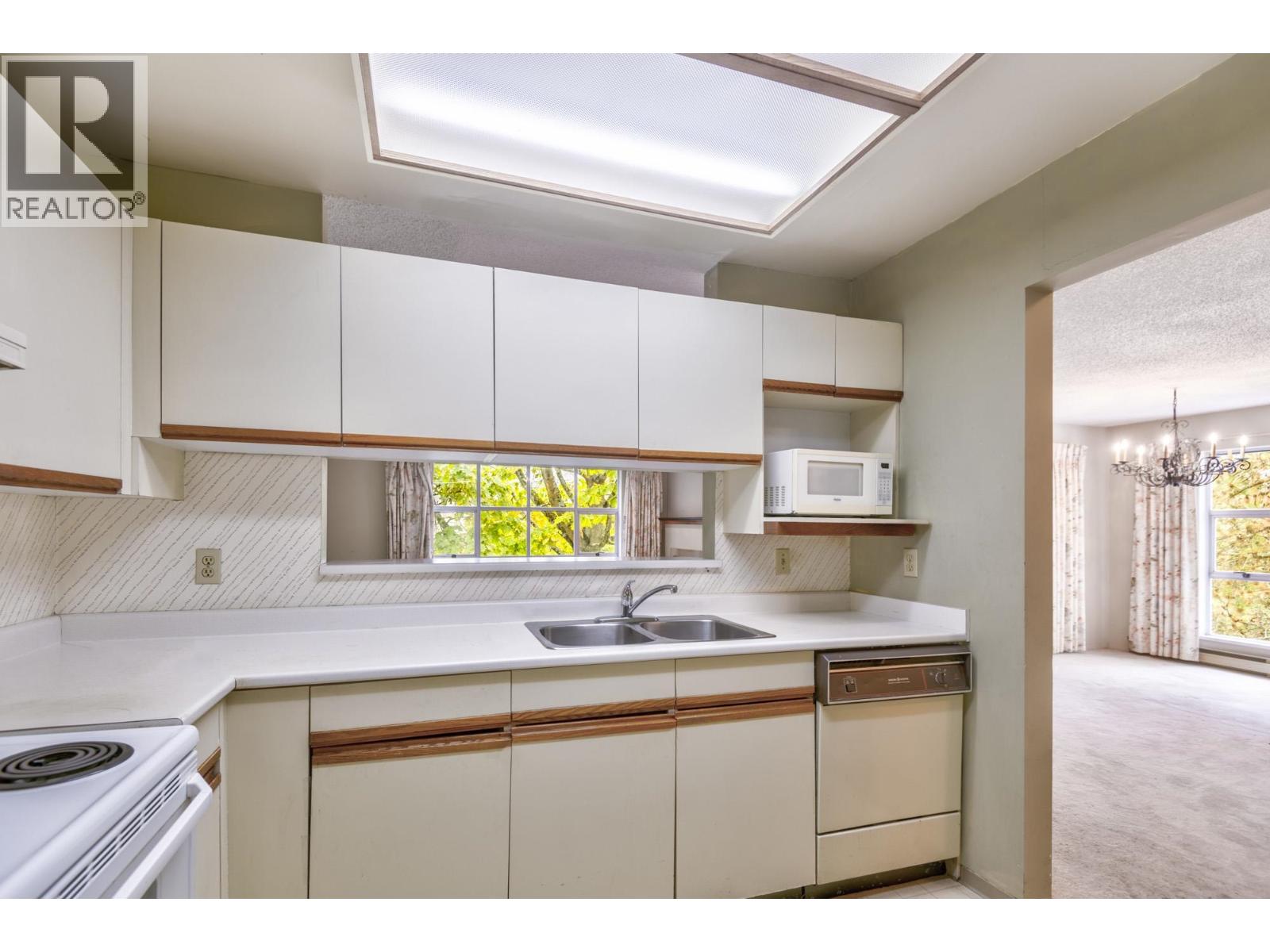 204 7540 Minoru Boulevard, Richmond, British Columbia  V6Y 1Z5 - Photo 19 - R3056936