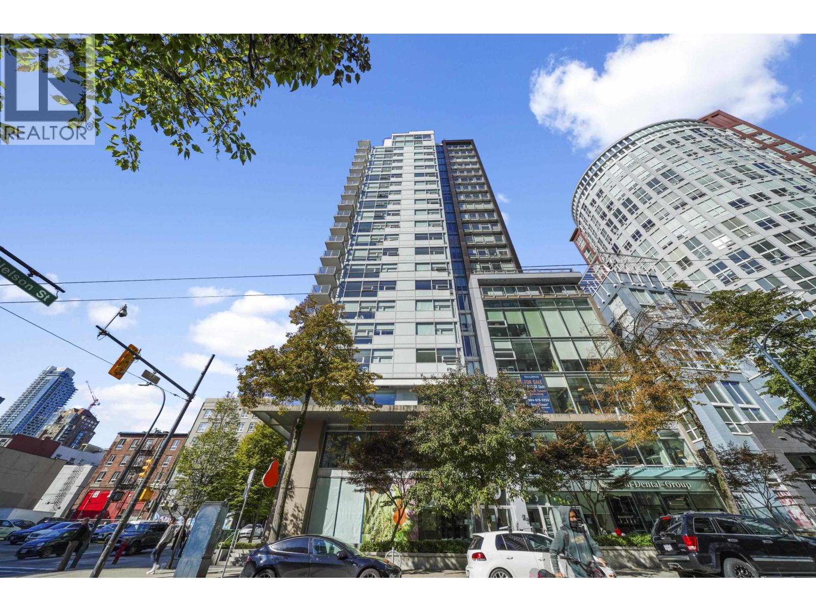 2204 999 Seymour Street, Vancouver, British Columbia  V6B 0M5 - Photo 1 - R3056945