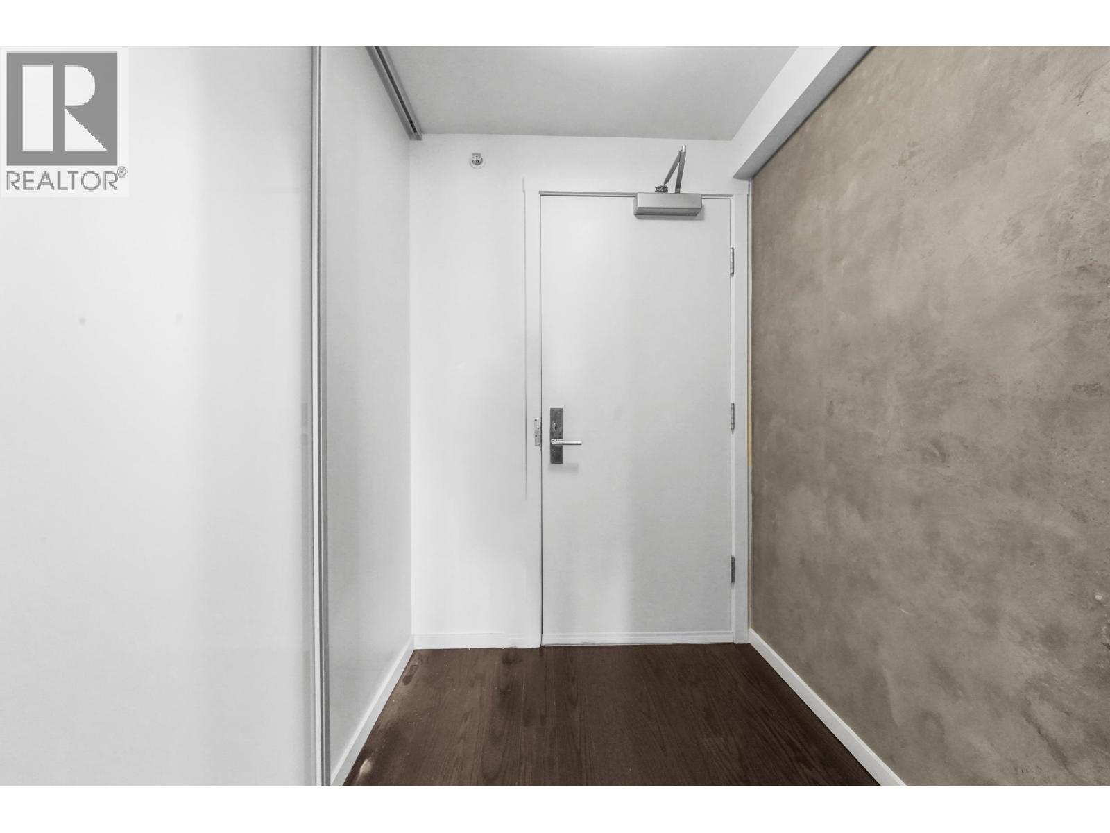 2204 999 Seymour Street, Vancouver, British Columbia  V6B 0M5 - Photo 3 - R3056945