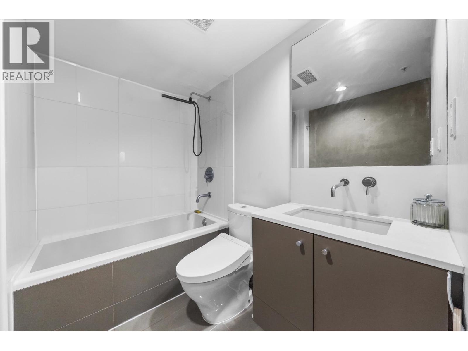 2204 999 Seymour Street, Vancouver, British Columbia  V6B 0M5 - Photo 4 - R3056945