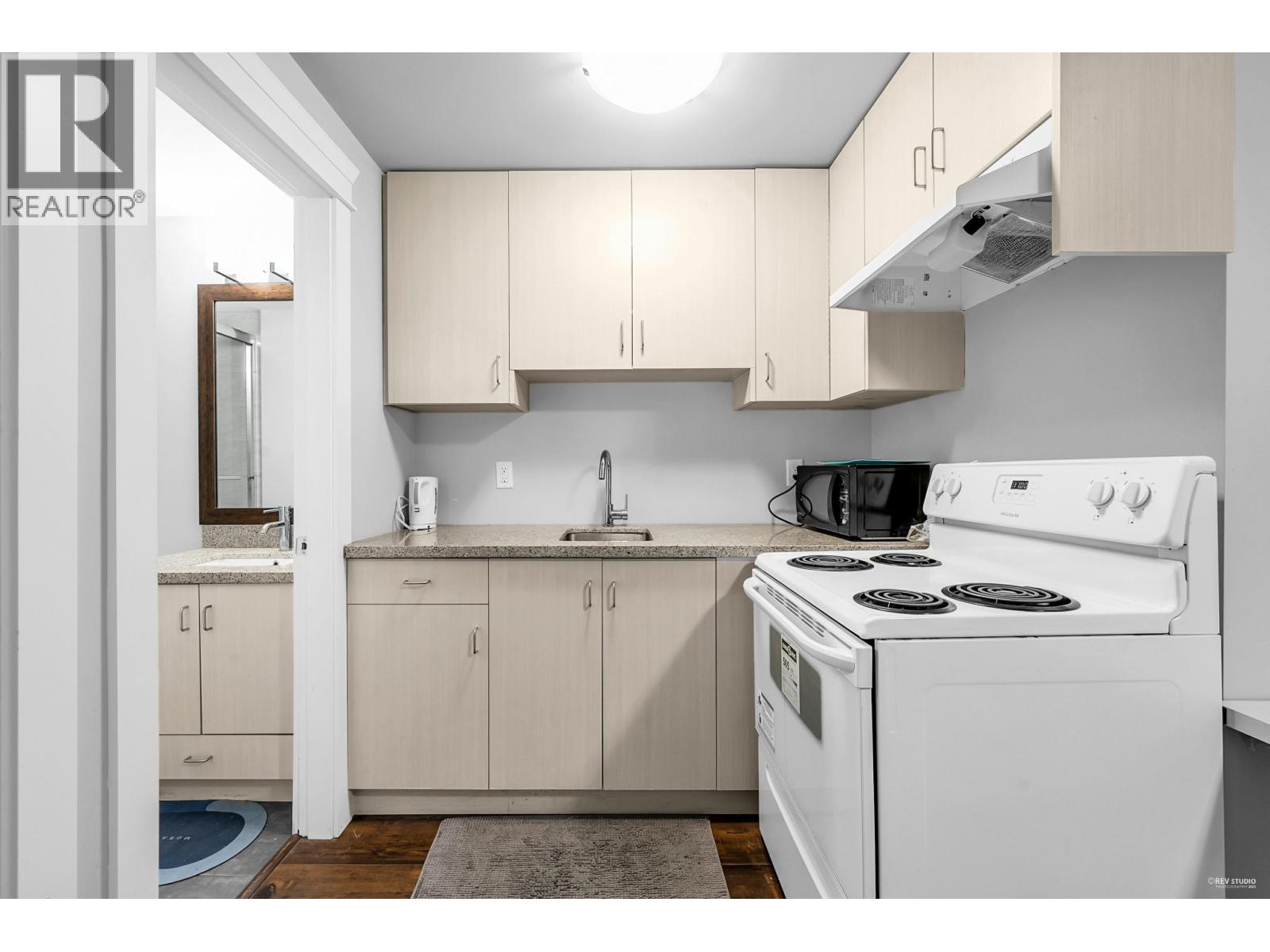 1640 Como Lake Avenue, Coquitlam, British Columbia  V3J 0E9 - Photo 33 - R3056942