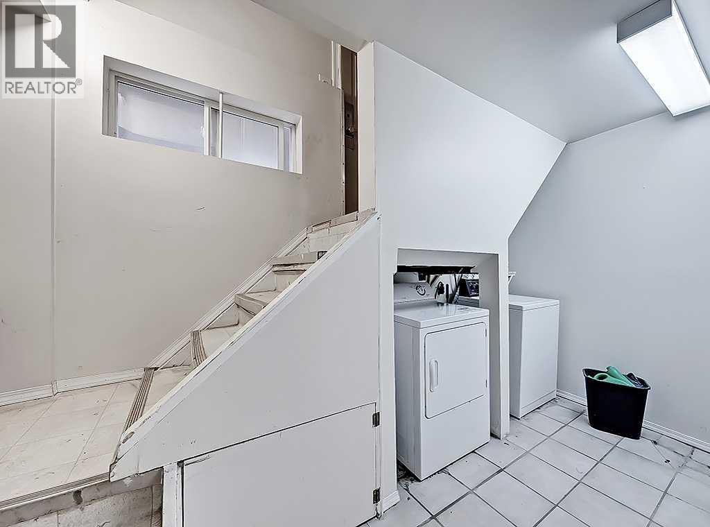1012 19 Avenue Se, Calgary, Alberta  T2G 1M2 - Photo 18 - A2245612