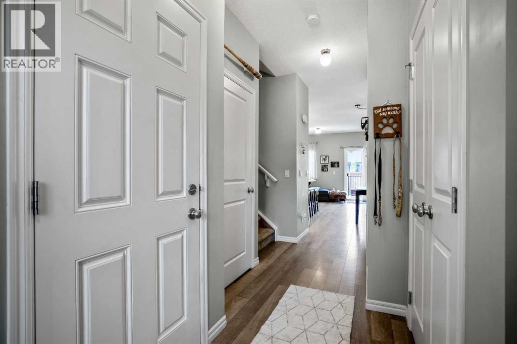 178 Legacy Mews Se, Calgary, Alberta  T2X 0Y5 - Photo 3 - A2261899