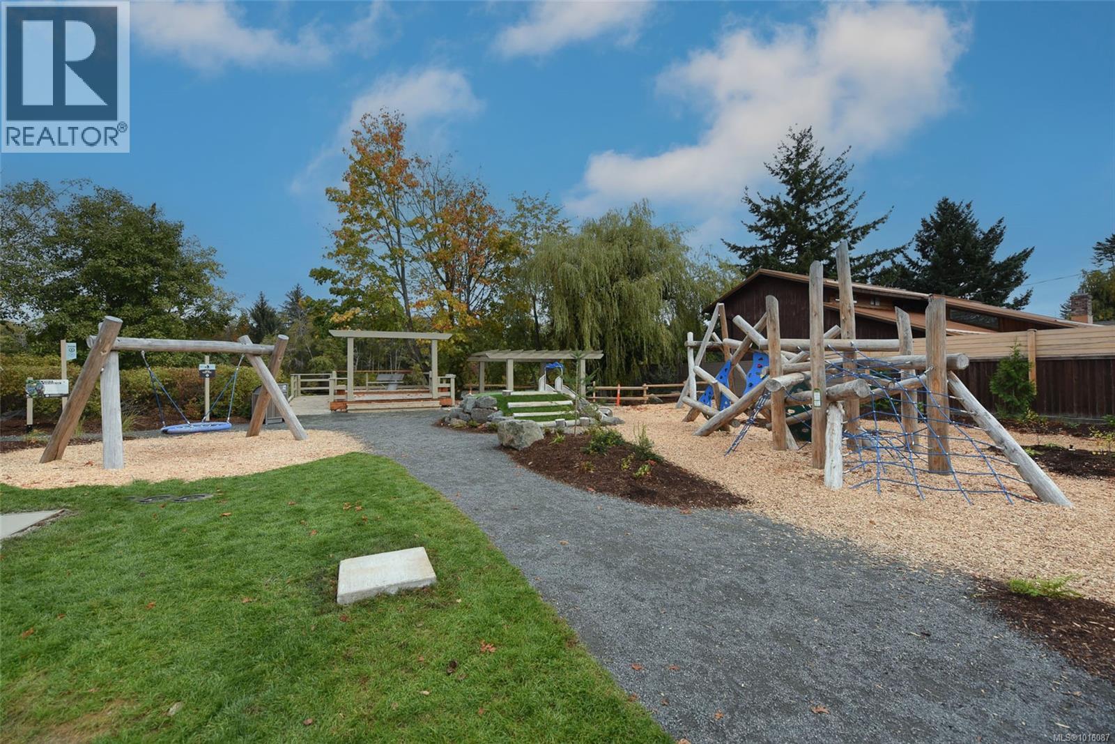 1971 19th Ave, Campbell River, British Columbia  V9M 4M8 - Photo 20 - 1016087