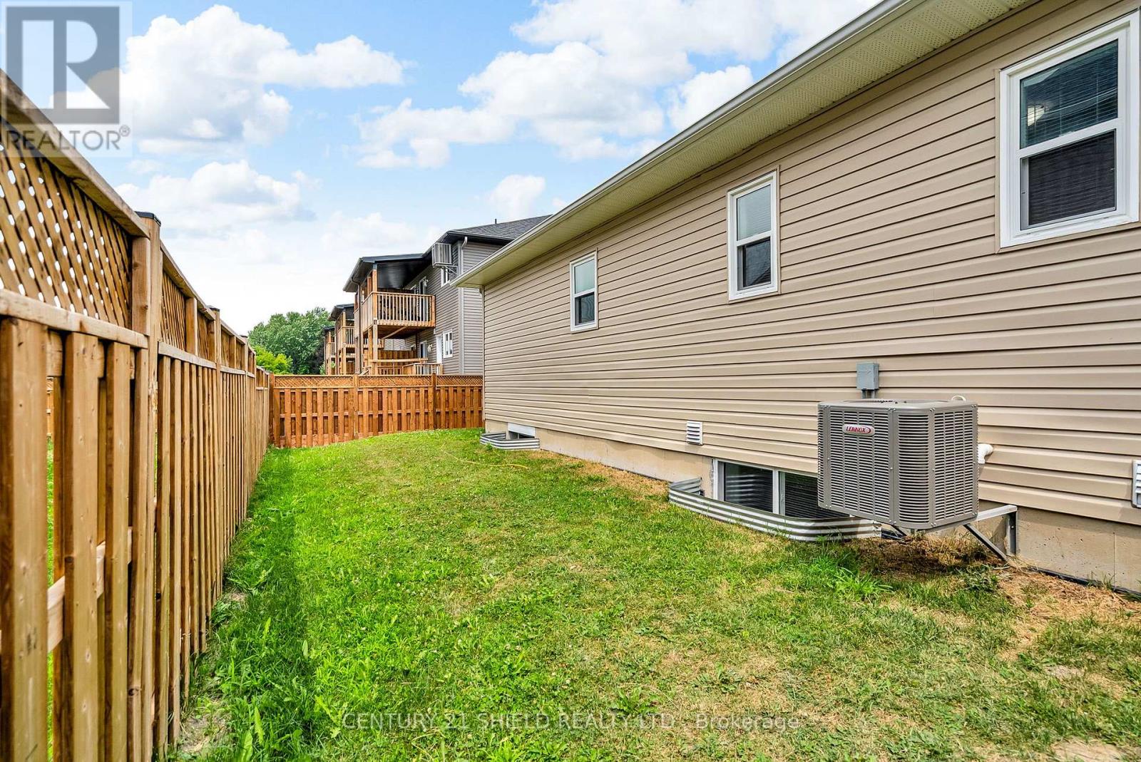 225 Third Street W, Cornwall, Ontario  K6J 0B6 - Photo 37 - X12453129