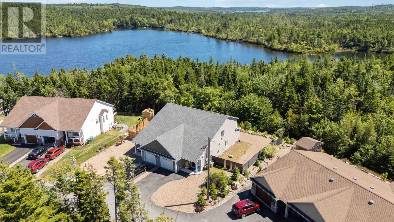 11 Peaceful Place, Porters Lake, Nova Scotia  B3E 0E6 - Photo 2 - 202520968