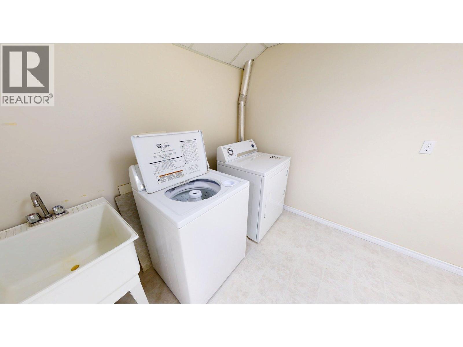 2205 Rockland Avenue Unit# 3, Trail, British Columbia  V1R 3G3 - Photo 22 - 10364095