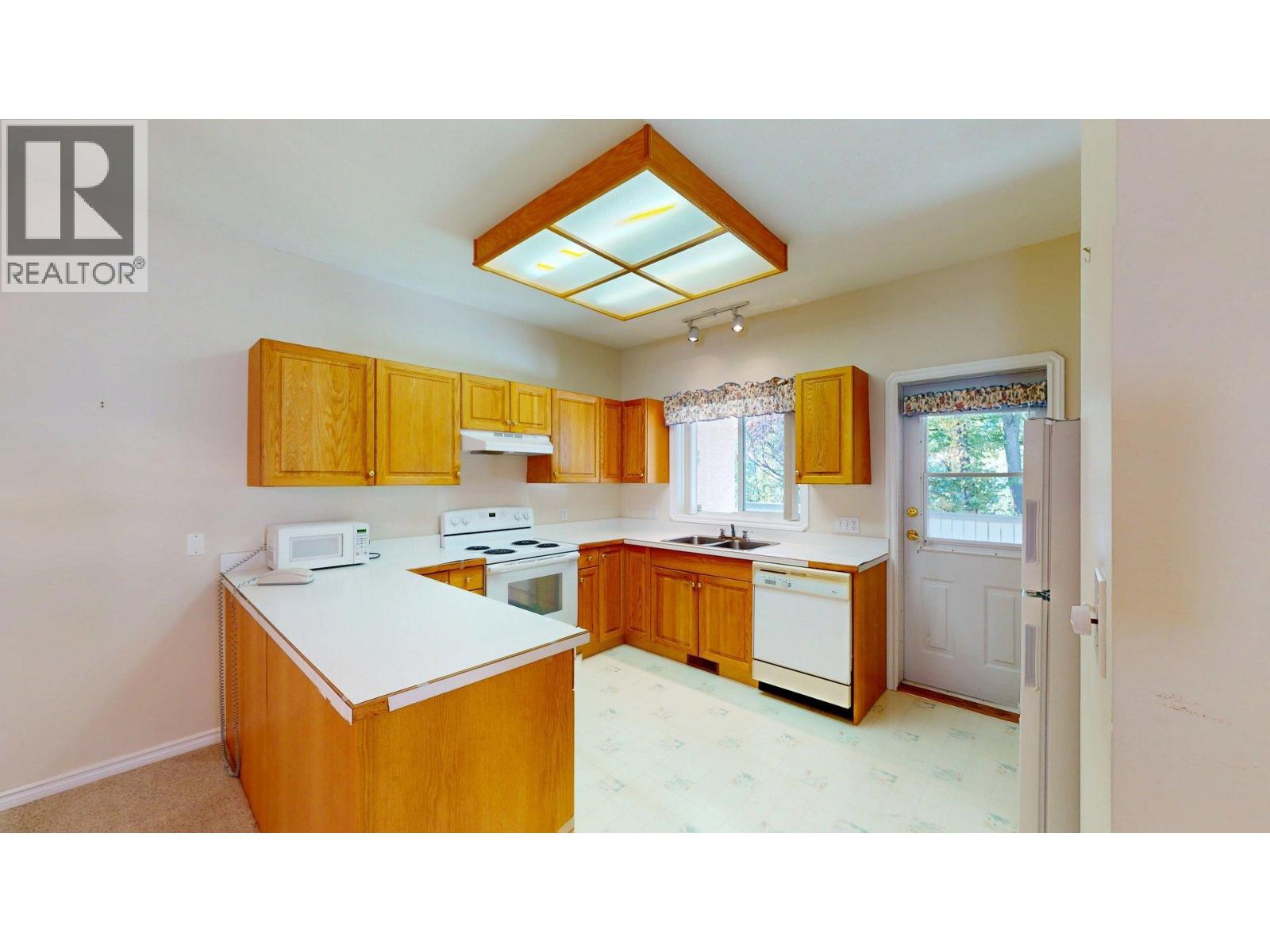 2205 Rockland Avenue Unit# 3, Trail, British Columbia  V1R 3G3 - Photo 7 - 10364095