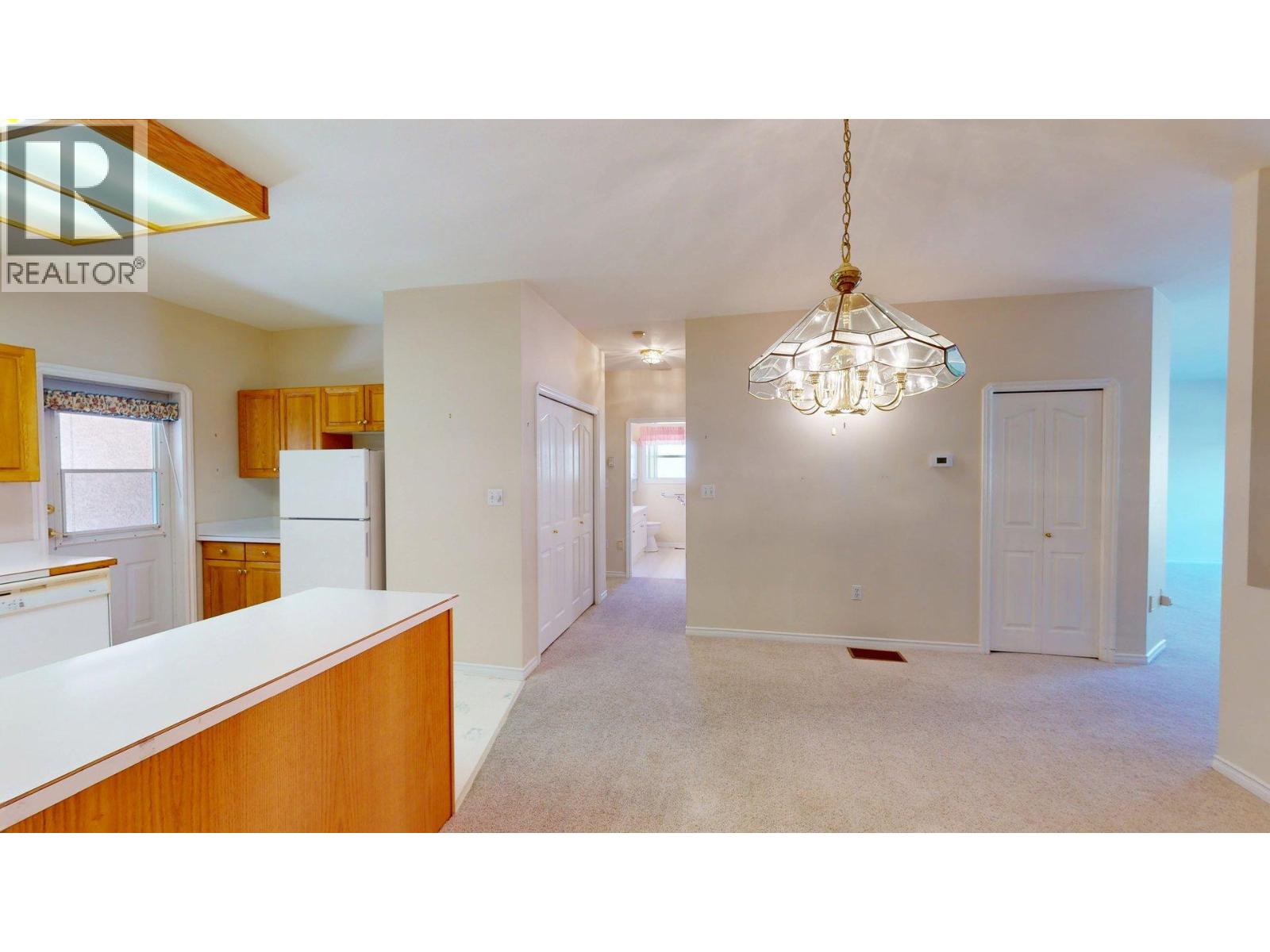 2205 Rockland Avenue Unit# 3, Trail, British Columbia  V1R 3G3 - Photo 5 - 10364095