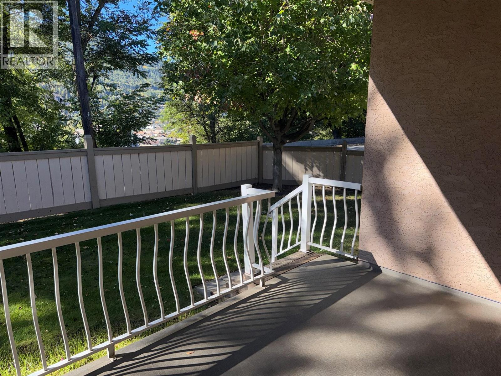 2205 Rockland Avenue Unit# 3, Trail, British Columbia  V1R 3G3 - Photo 34 - 10364095