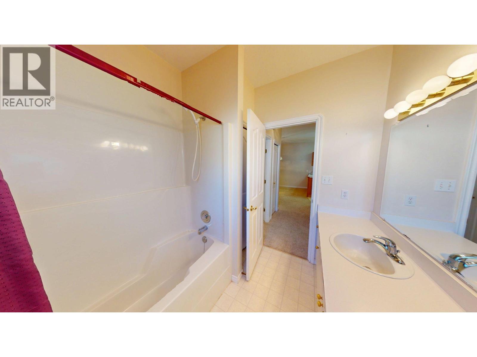 2205 Rockland Avenue Unit# 3, Trail, British Columbia  V1R 3G3 - Photo 19 - 10364095
