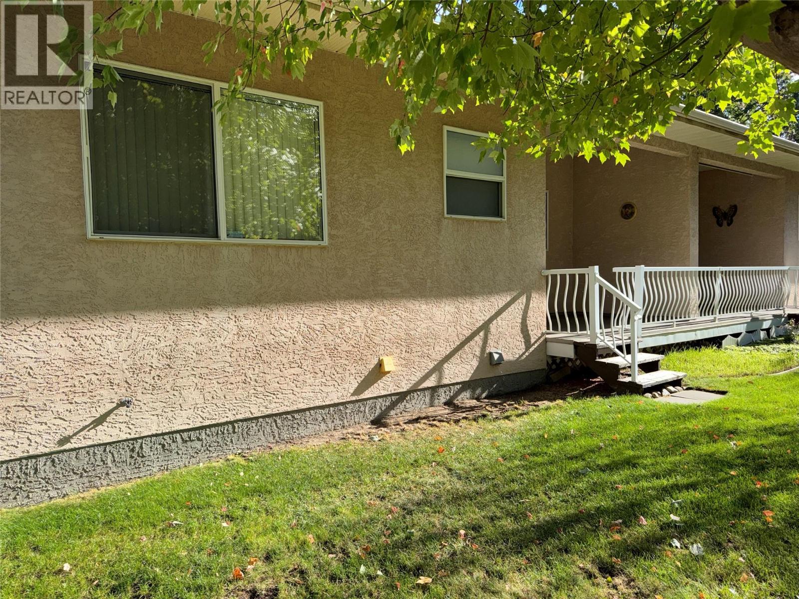 2205 Rockland Avenue Unit# 3, Trail, British Columbia  V1R 3G3 - Photo 38 - 10364095