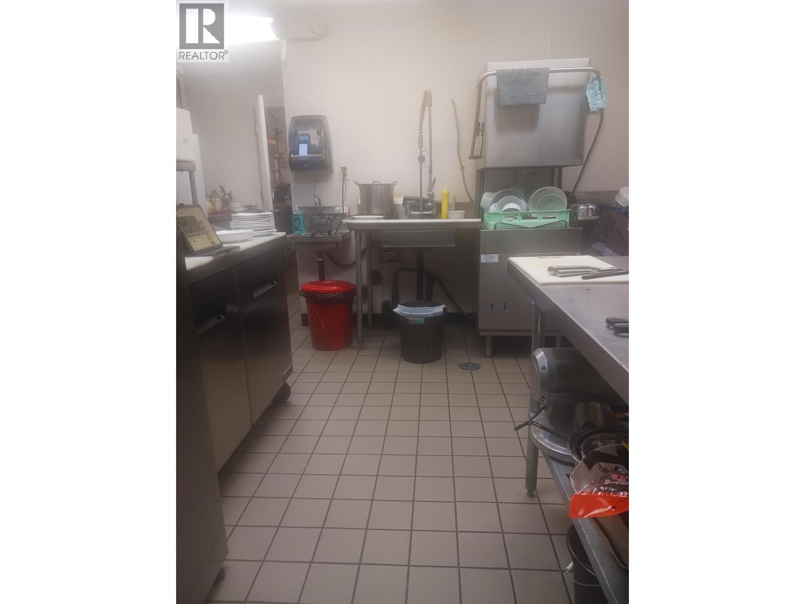 Unknown Address, , - Photo 2 - C8072747