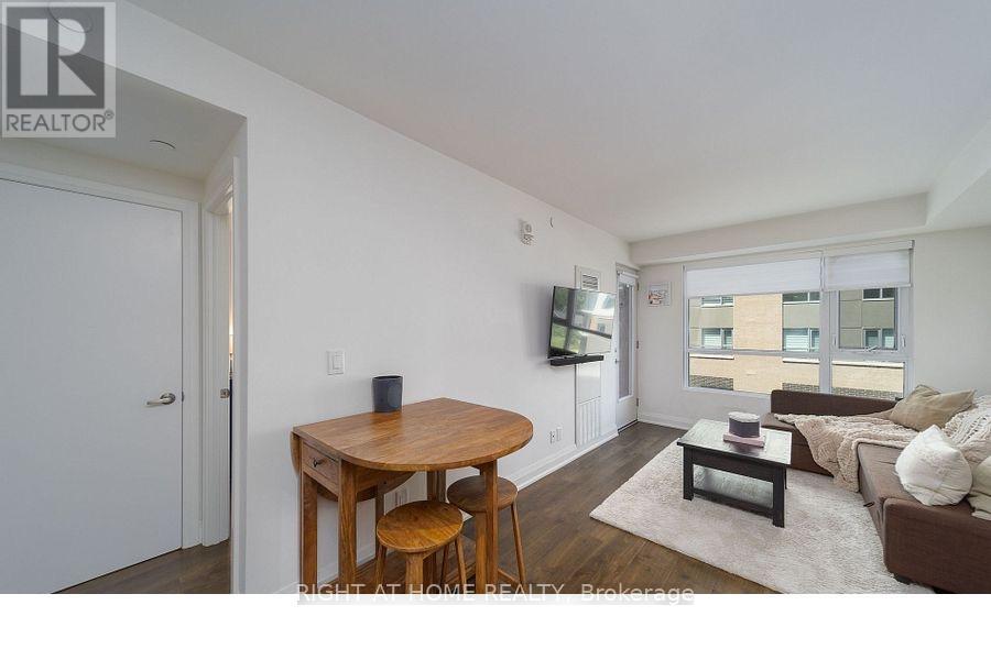205 - 58 Lakeside Terrace, Barrie, Ontario  L4M 0H9 - Photo 4 - S12453125