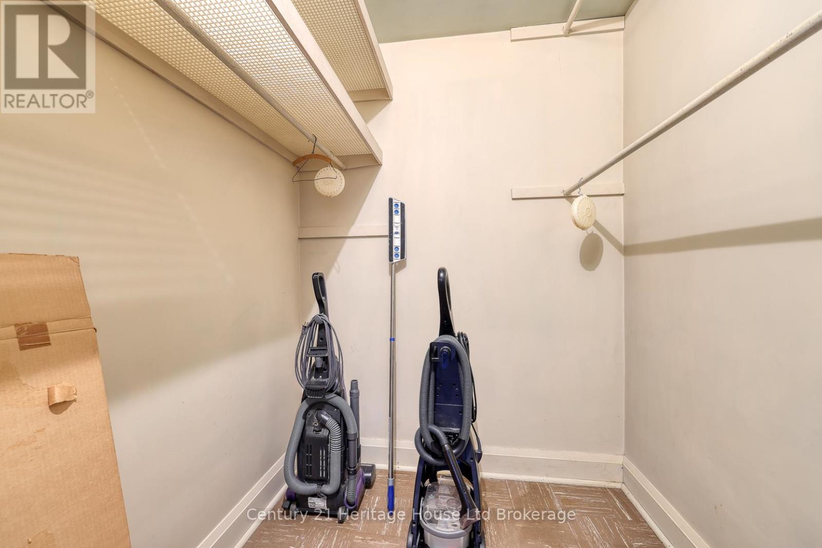 149 Strathearne Avenue, Hamilton, Ontario  L8H 5K7 - Photo 21 - X12453138