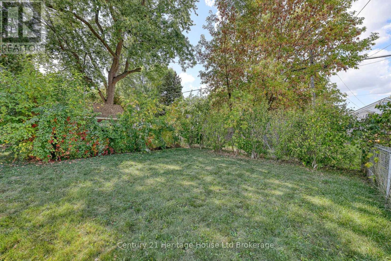 149 Strathearne Avenue, Hamilton, Ontario  L8H 5K7 - Photo 37 - X12453138
