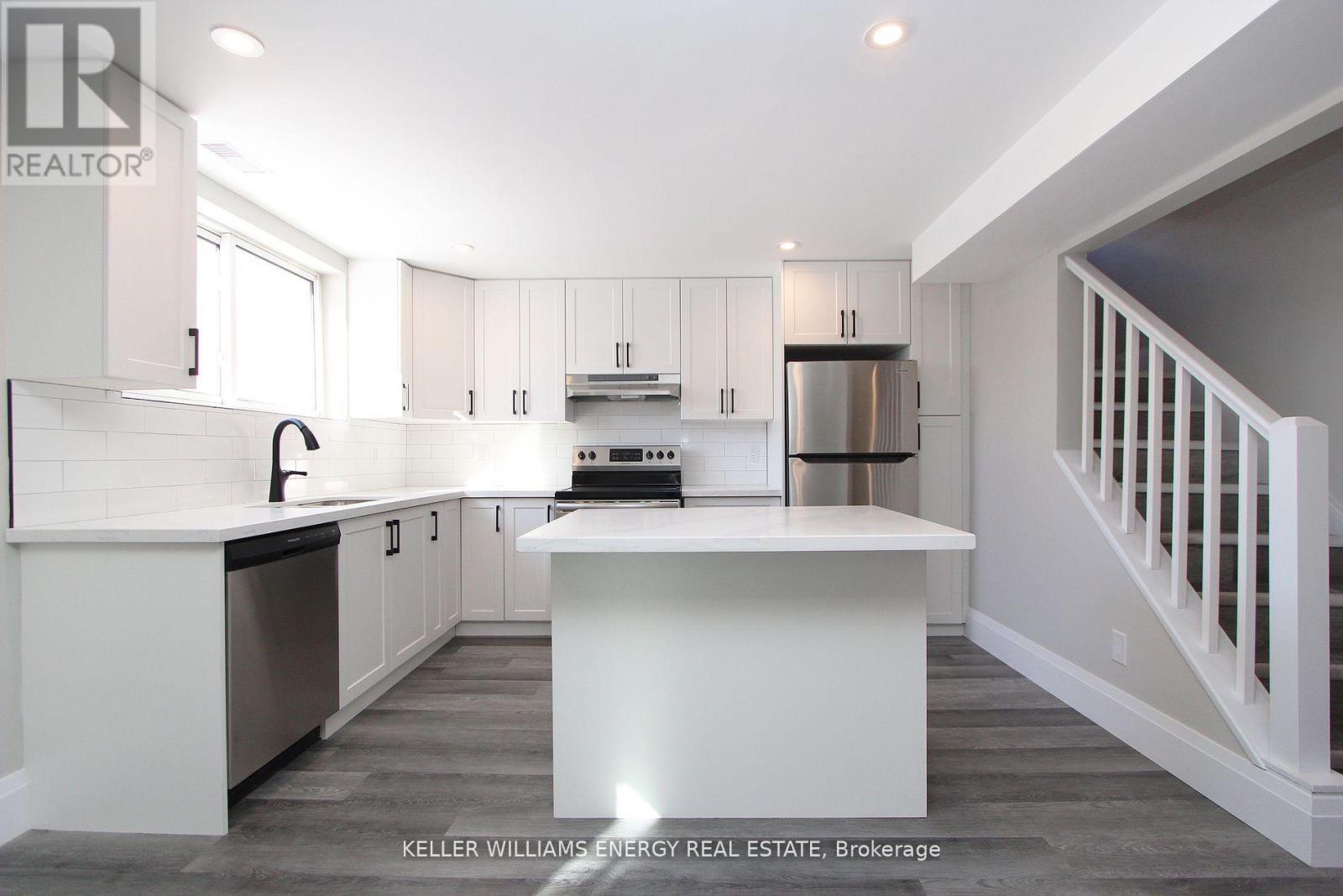 LOWER - 634 WILSON ROAD N, Oshawa, Ontario