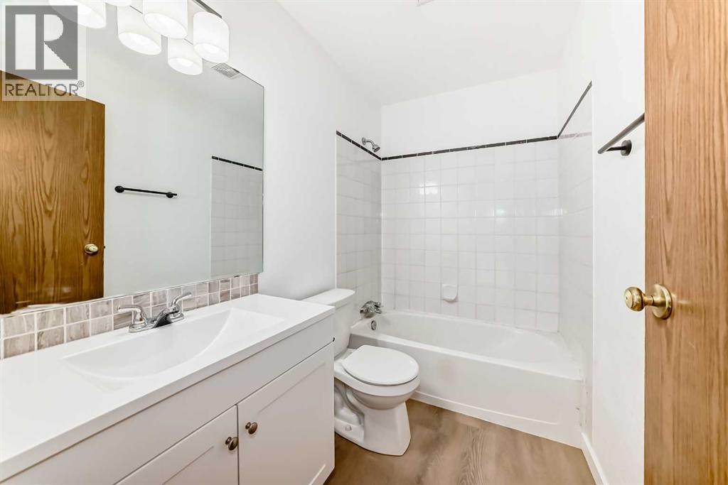 7352 59 Avenue, Red Deer, Alberta  T4P 3L9 - Photo 23 - A2252173
