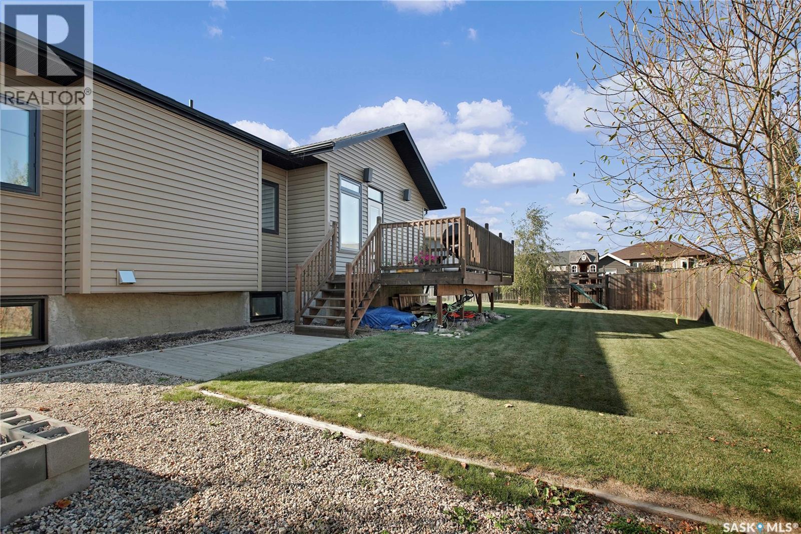 424 Lyle Crescent, Warman, Saskatchewan  S0K 4S1 - Photo 30 - SK019482