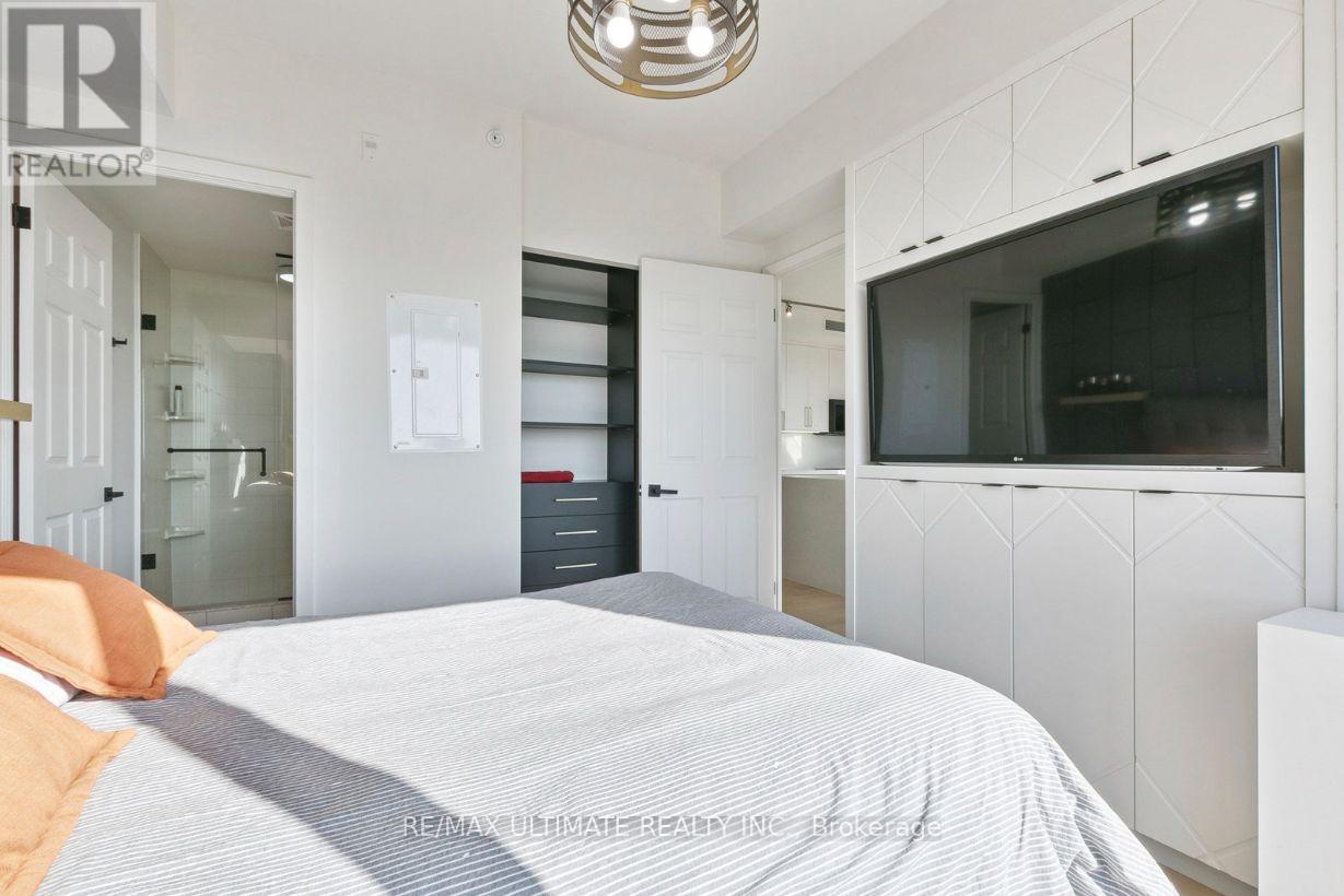 730 - 15 James Finlay Way, Toronto, Ontario  M3M 0B3 - Photo 35 - W12453113