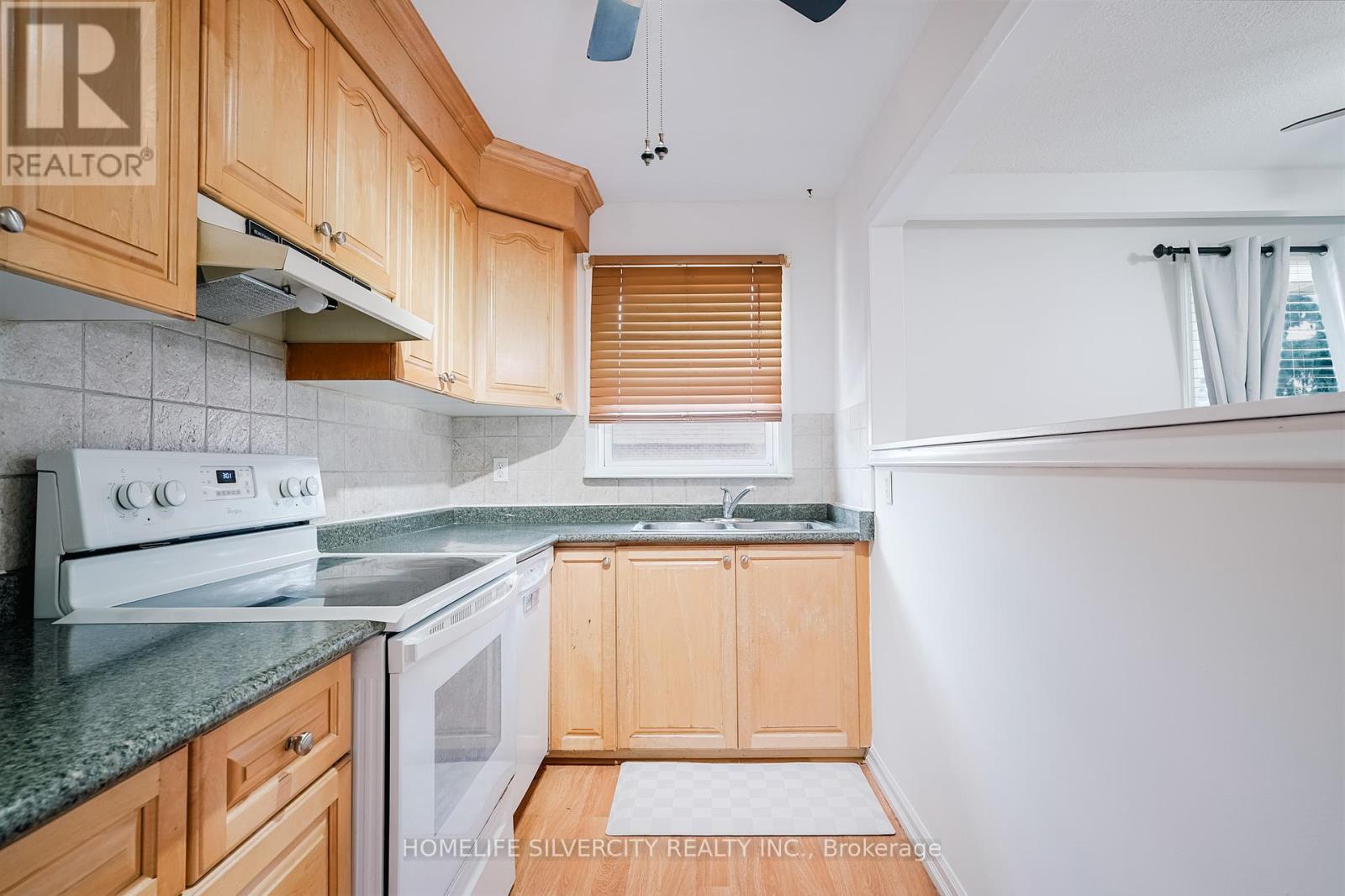 57 - 235 Bronte Street S, Milton, Ontario  L9T 3V8 - Photo 16 - W12453115