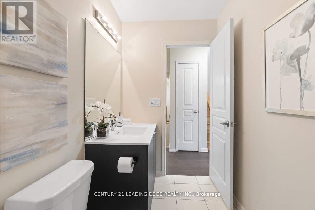 309 - 1110 Briar Hill Avenue E, Toronto, Ontario  M6B 1M7 - Photo 14 - W12453121