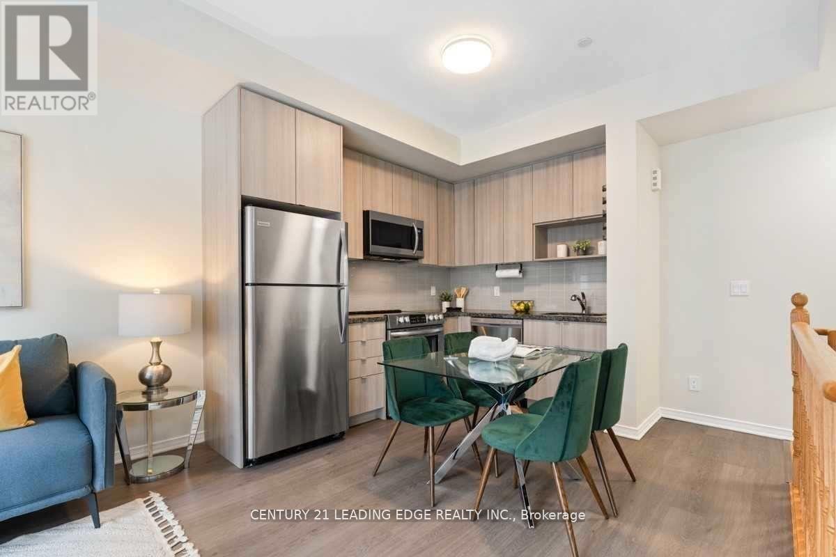 309 - 1110 Briar Hill Avenue E, Toronto, Ontario  M6B 1M7 - Photo 6 - W12453121