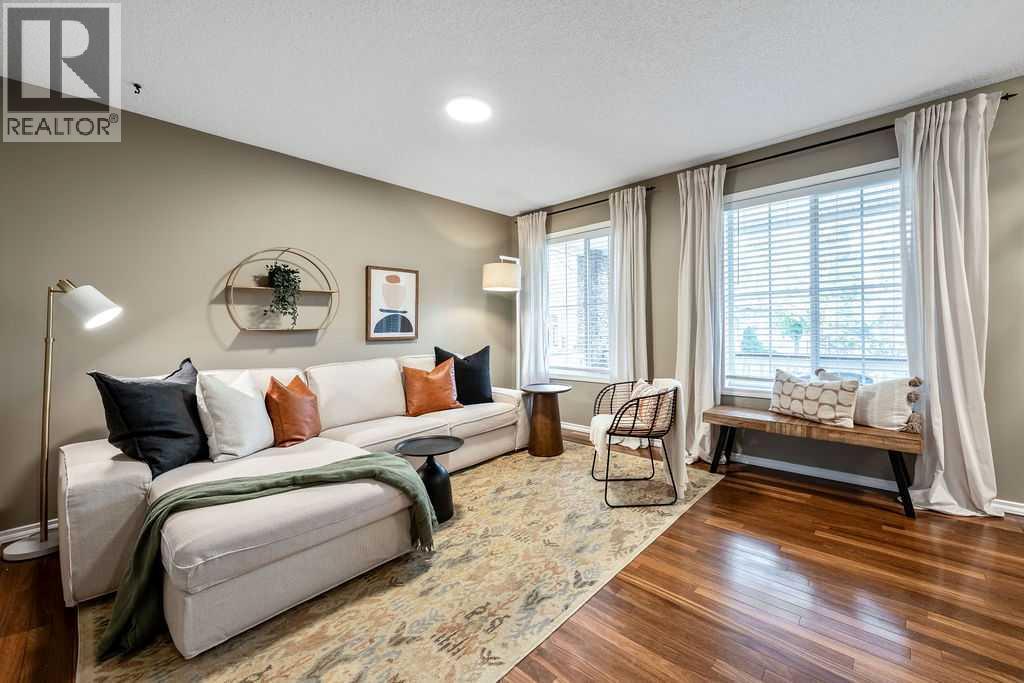 124 Inverness Rise Se, Calgary, Alberta  T2Z 2X1 - Photo 5 - A2259608