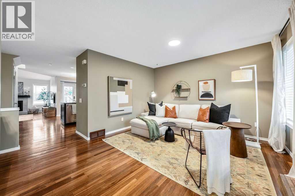 124 Inverness Rise Se, Calgary, Alberta  T2Z 2X1 - Photo 4 - A2259608