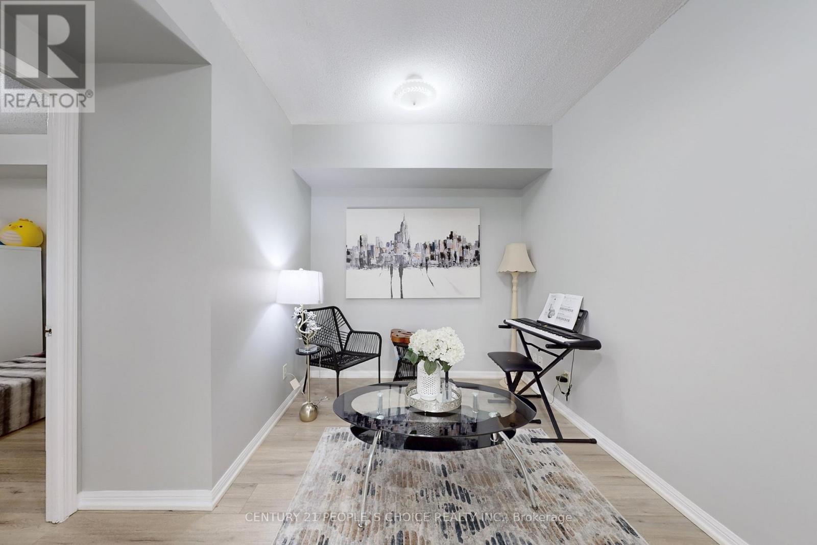 1028 - 3045 Finch Avenue W, Toronto, Ontario  M9M 0A5 - Photo 12 - W12422567